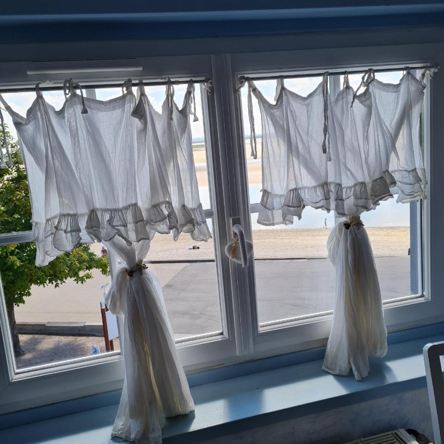 Les Mouettes Blessees Le Crotoy Exterior photo